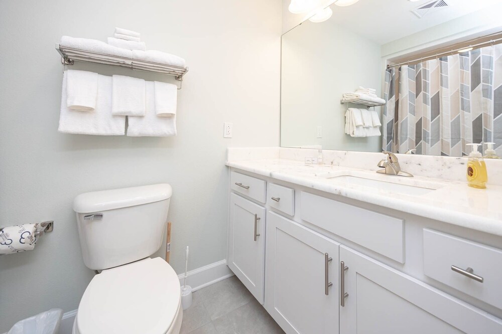 Phoenix Gulf Towers 1207 3 Bedroom Condo - photo 19