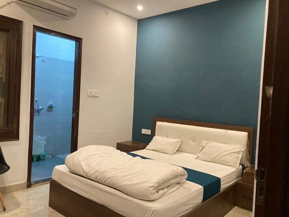 Hotel Usha Continental — Unknown City — photo 4