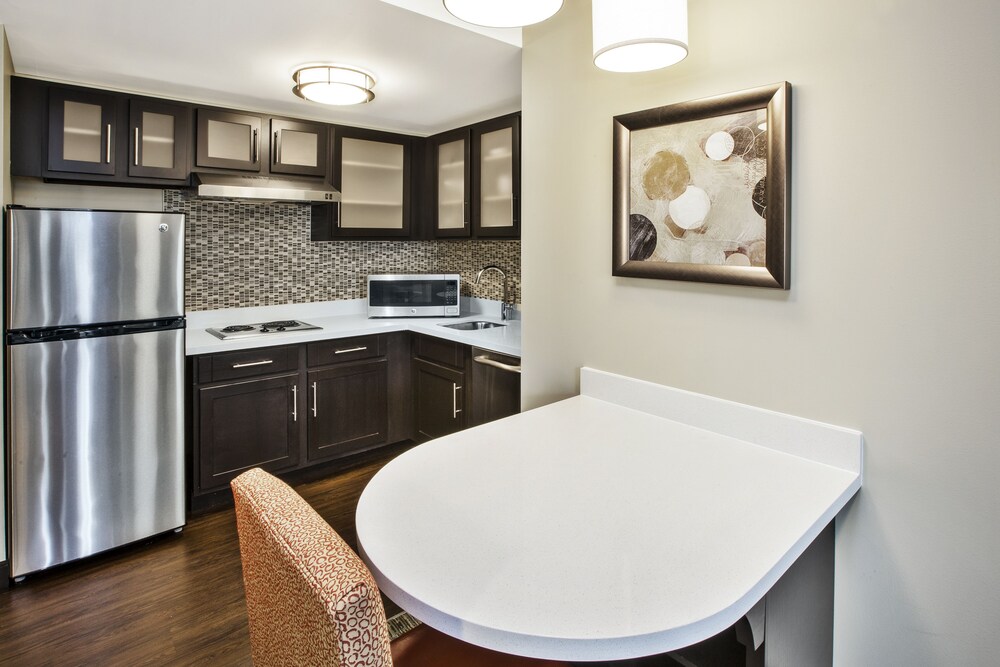 Staybridge Suites Cleveland Mayfield Heights Beachwood by IHG - photo 22