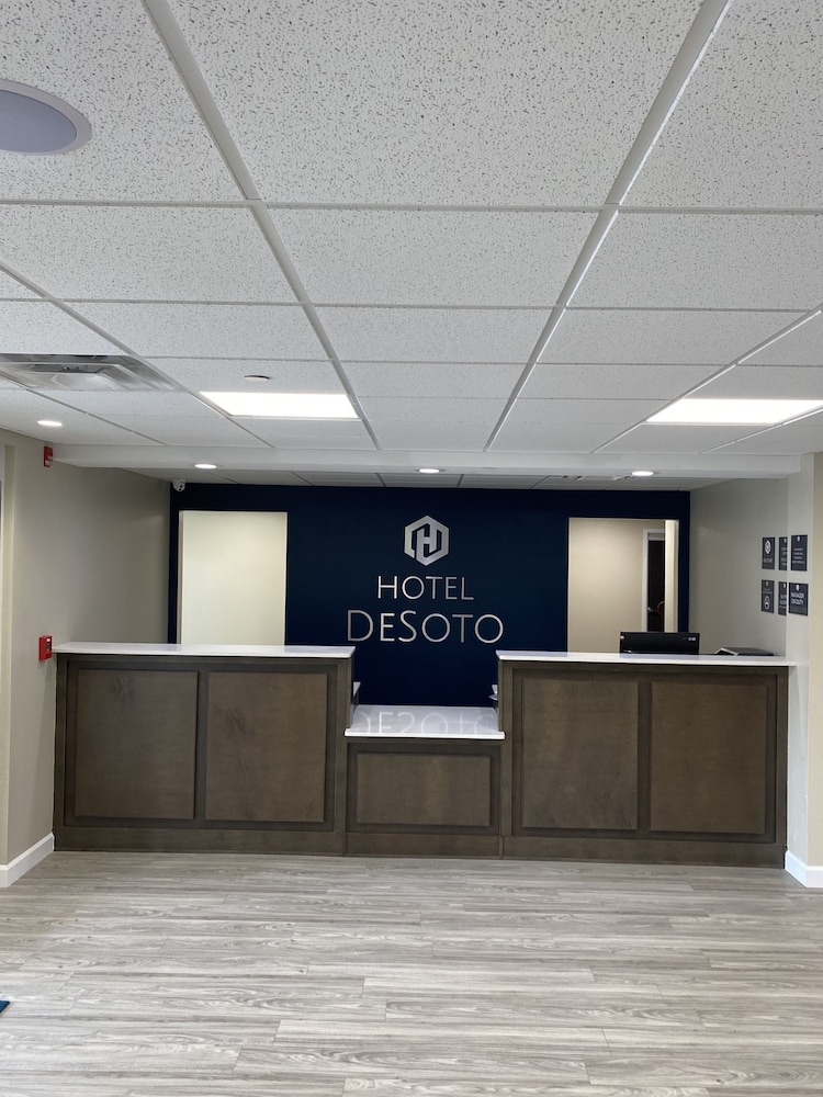 Hotel DeSoto - photo 3