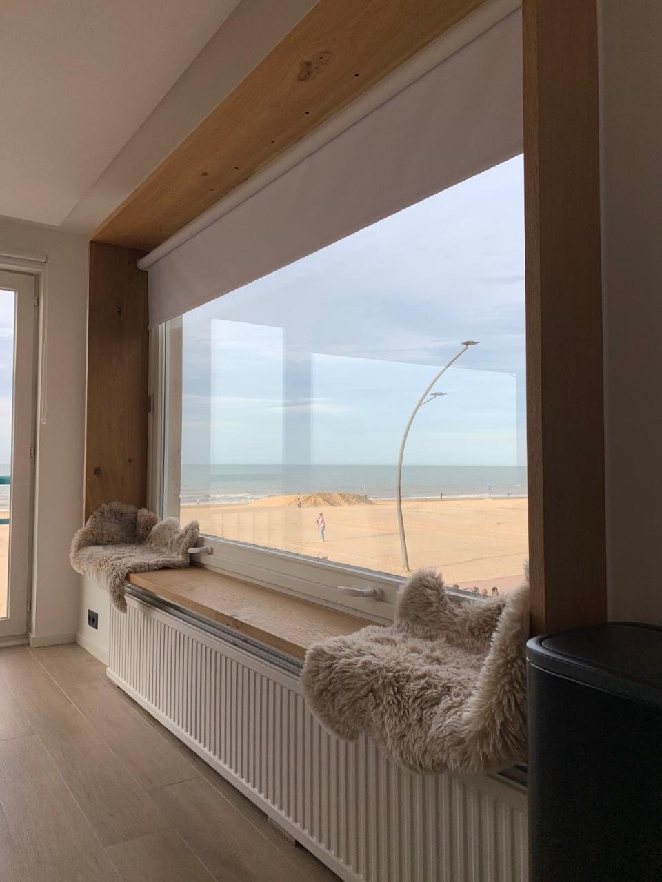 Les pieds dans le sable — 4-Star Luxury Hotel in De Panne, Belgium