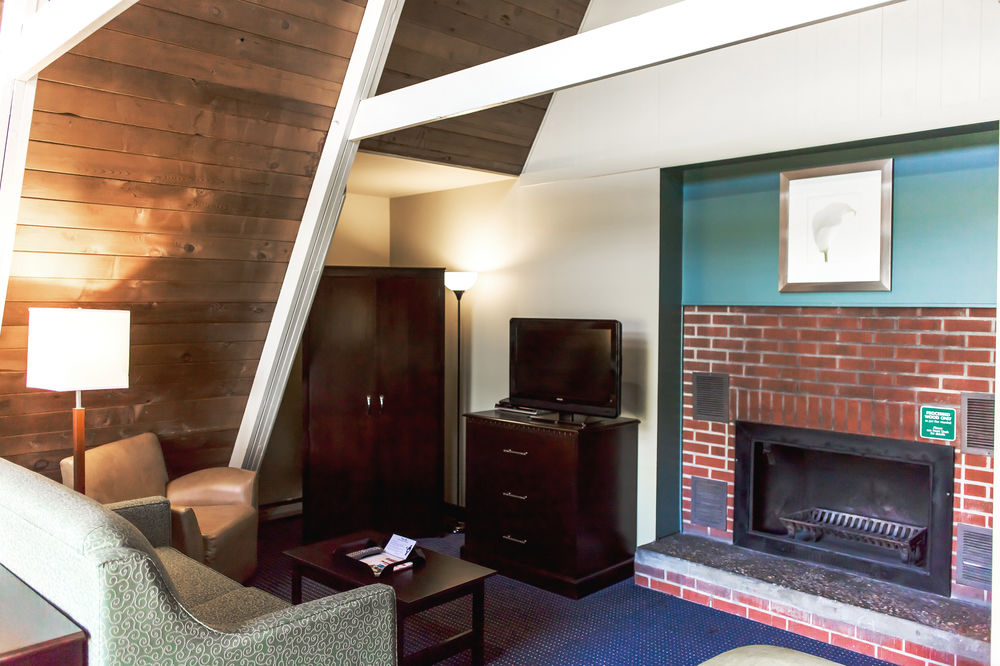 Inn at Deep Creek - photo 36