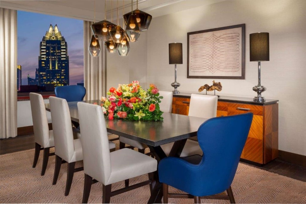 Hilton Austin - photo 30