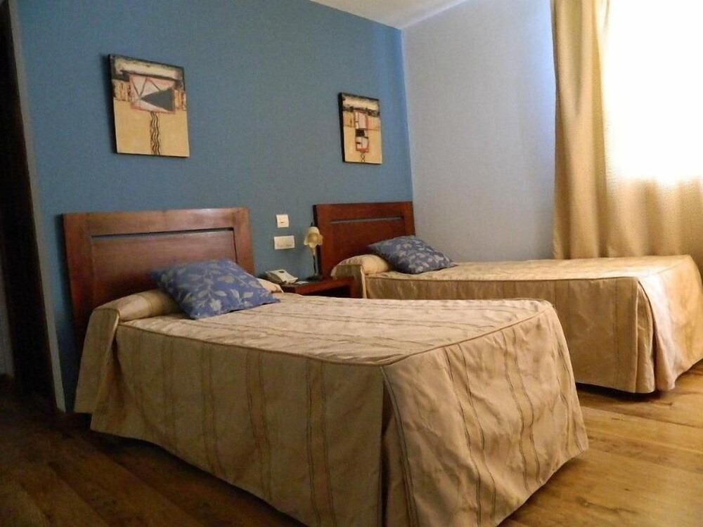 Hotel Rural El Gran Duque in Villaviciosa, Spain