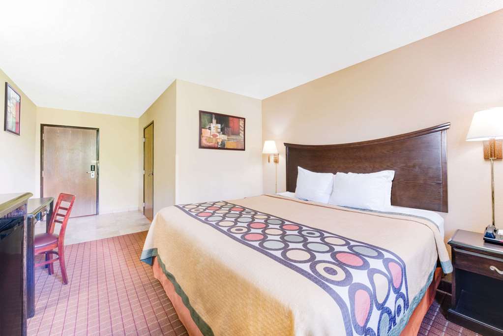 Super 8 by Wyndham Kutztown Allentown Area - photo 4