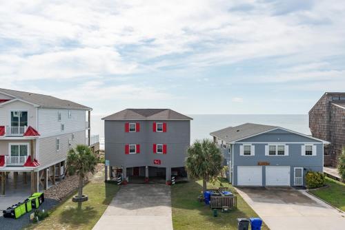 The Surf Shack by Oak Island Accommodations - photo 36