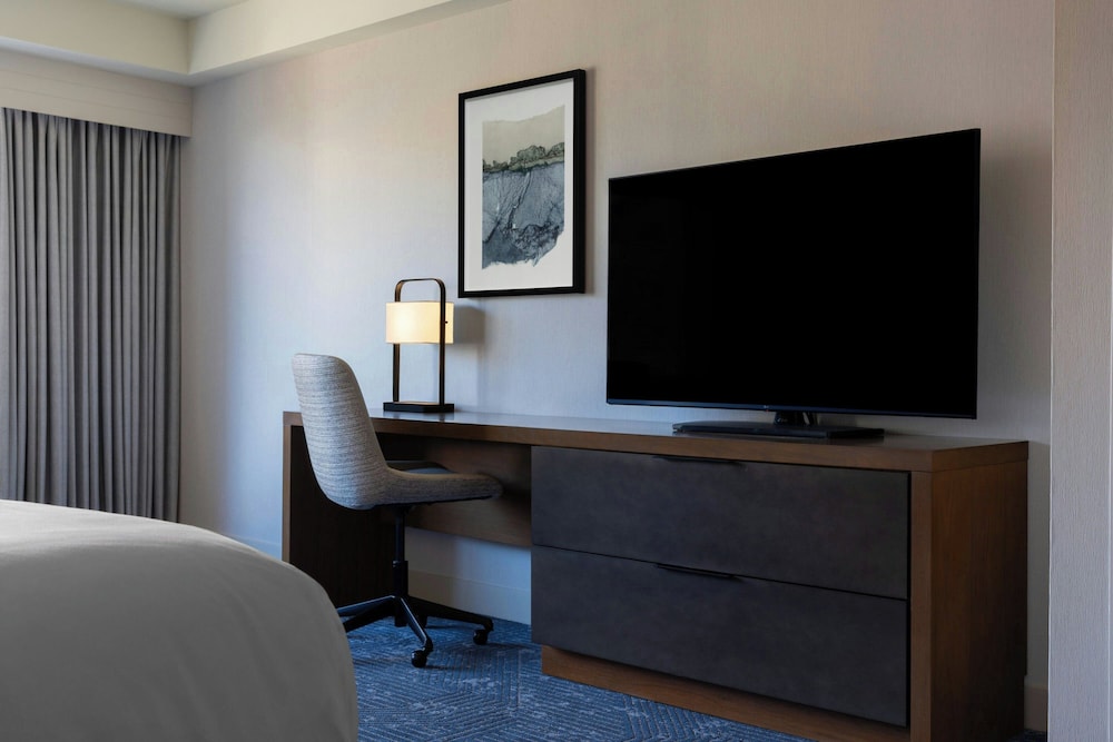 Renaissance Boston Seaport District - photo 25