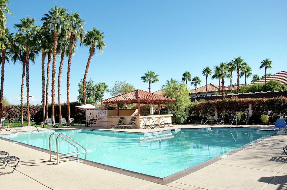 Hilton Garden Inn Palm Springs Rancho Mirage - photo 26
