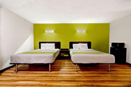 Shadeland Inn - photo 17