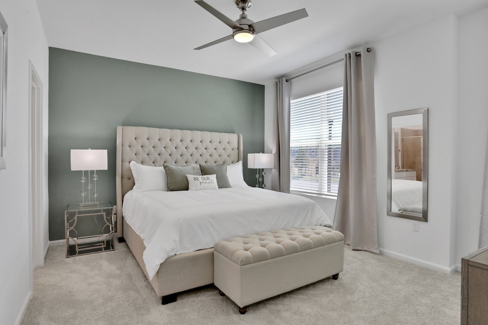 2382zbp Solara Resort 5 Bedroom Townhouse by RedAwning - featured photo