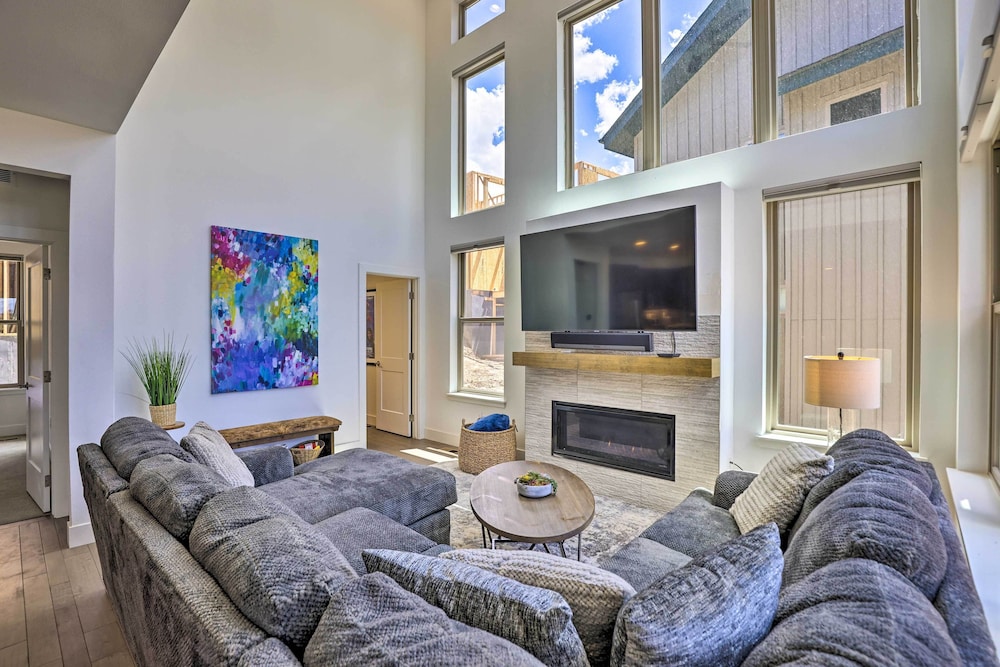 Modern Townhome 4 Mi to Winter Park Resort Fraser - photo 12