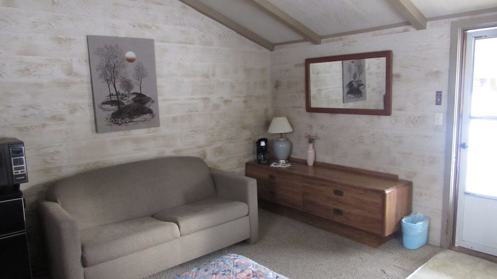 Woodland Motor Lodge - photo 12