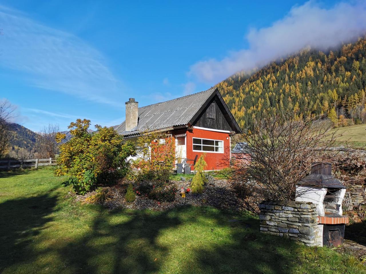 Almland Hütte - carbon neutral hotel in Pusterwald