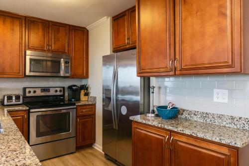 A Beach Music Paradise Too by Oak Island Accommodations - photo 14