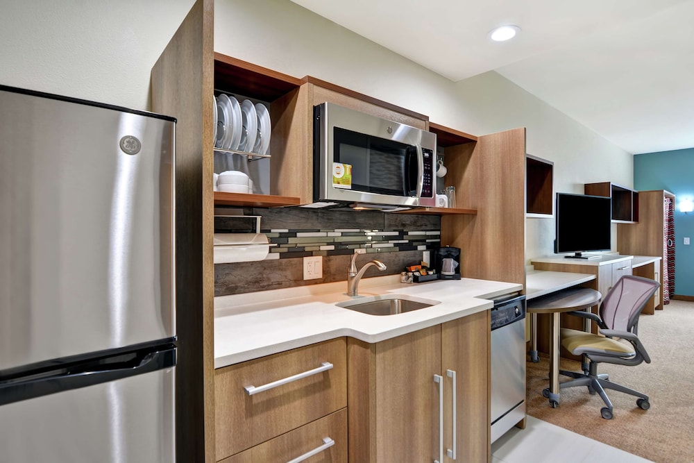 Home2 Suites by Hilton Bedford DFW West TX - photo 13