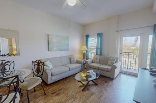 305 Madeira Bay Resort - photo 16