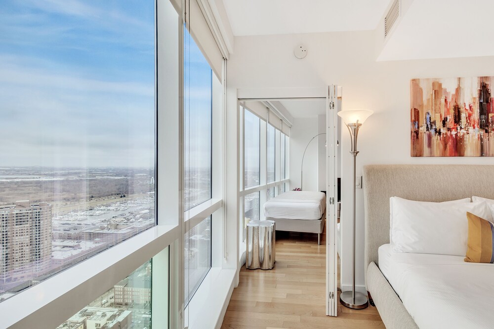 Dharma Home Suites JC at Paulus Hook - photo 10