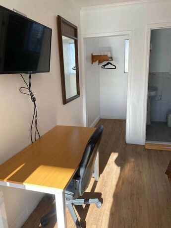 Village Motel - photo 19