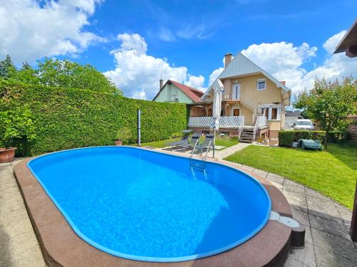 Apartment Balázs with private pool Biró Tours nr 183 — 4-Star Luxury Hotel in Keszthely, Hungary