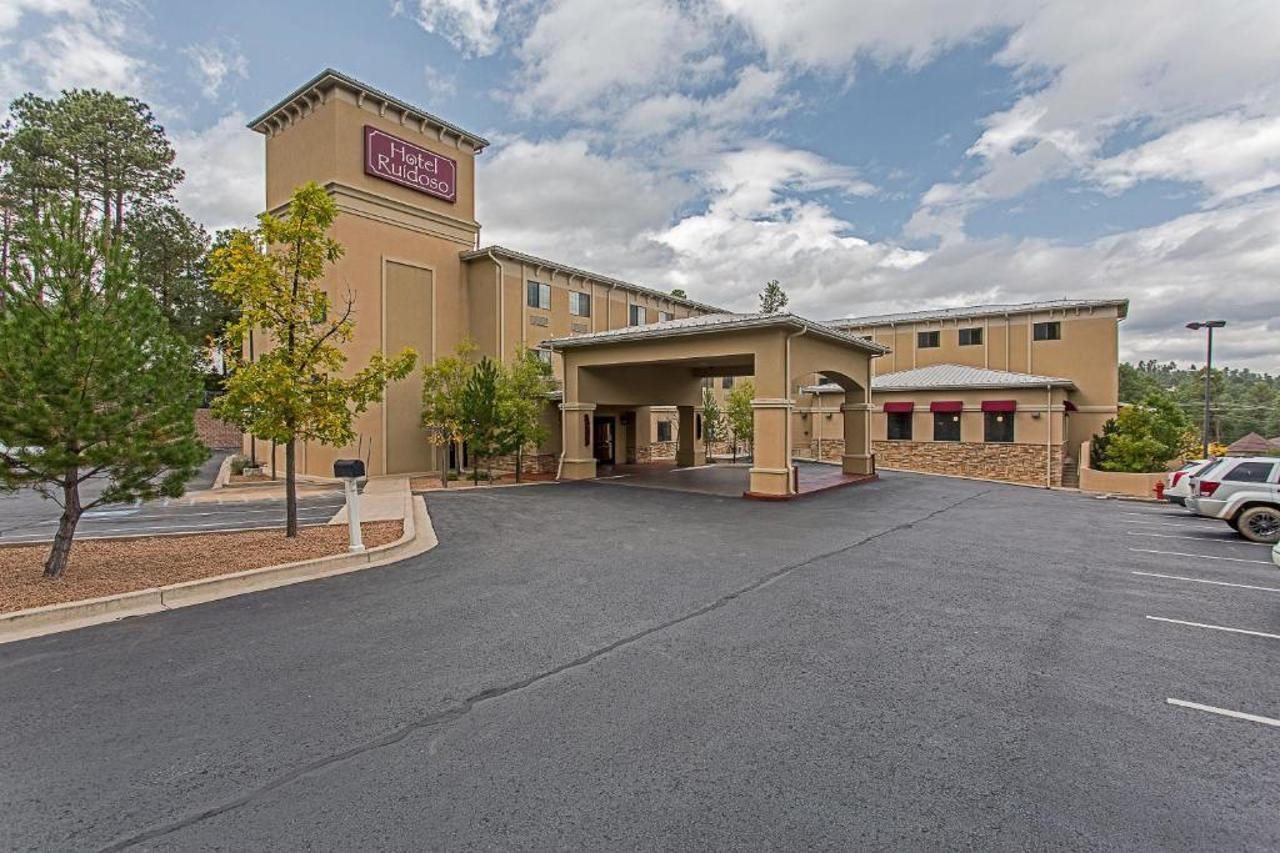 Hotel Ruidoso Midtown - photo 2
