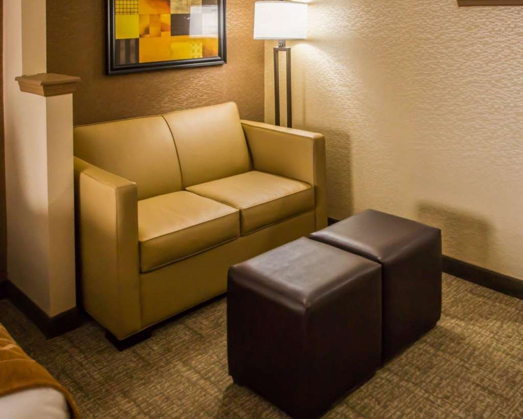 Quality Suites NYC Gateway - photo 10