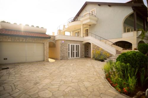 Apartman Kovac 2 — 4-Star Luxury Hotel in Trebinje, Bosnia and Herzegovina