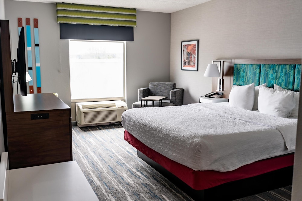Hampton Inn & Suites Leesburg - photo 12
