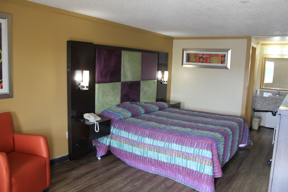 Executive Inn & Suites — Nashville — photo 4