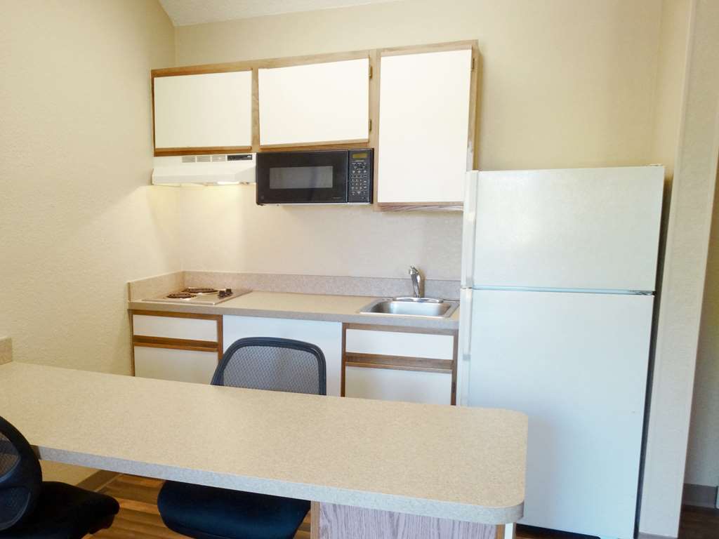 Extended Stay America Annapolis Admiral Cochrane Drive - photo 17