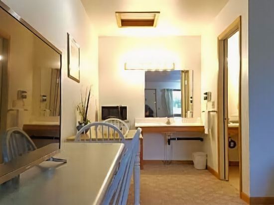 Village Inn Motel - photo 5
