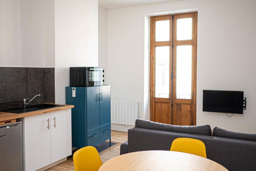 Les Rives du Clain Sublime T4 Au Bord de L'eau — 4-Star Luxury Hotel in Poitiers, France