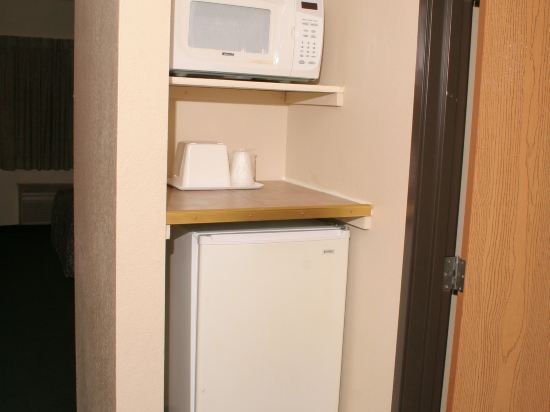 Village Inn Motel Des Moines - photo 6
