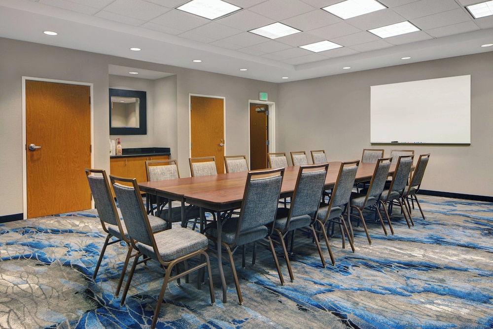 Fairfield Inn & Suites by Marriott Carlsbad - photo 38