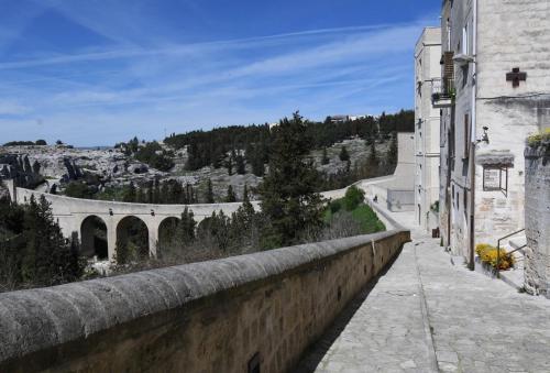 La Finestra Sul Ponte — Gravina In Puglia — photo 2