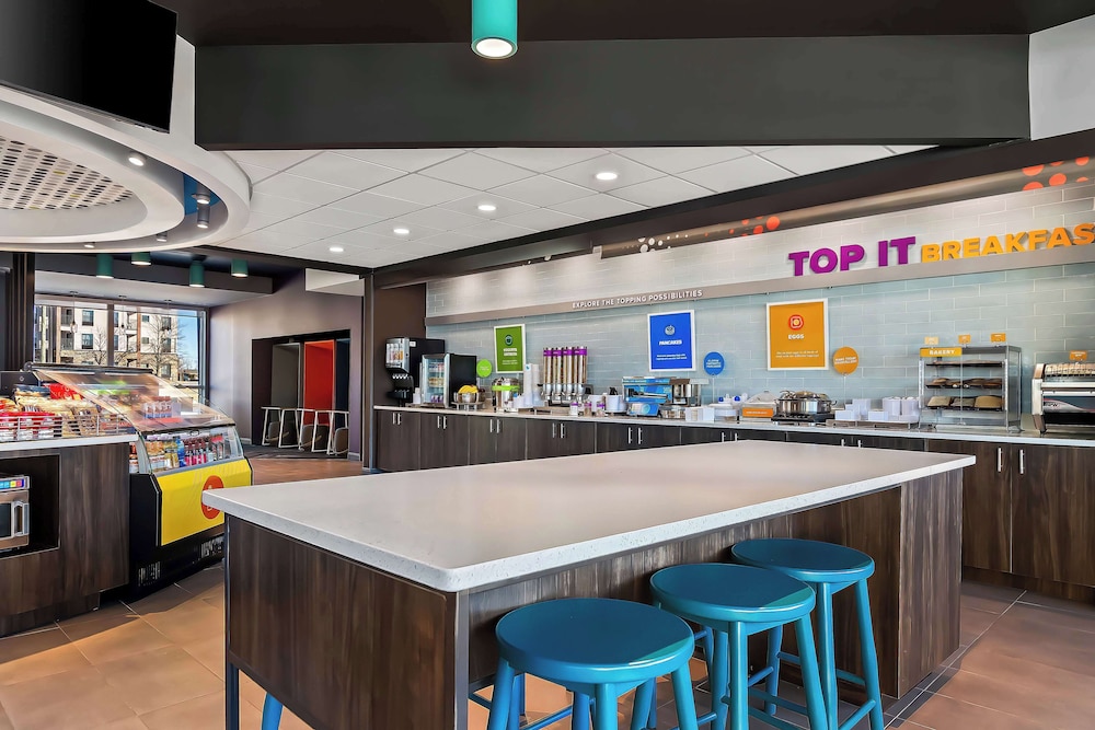 Tru by Hilton Rogers Bentonville - photo 24