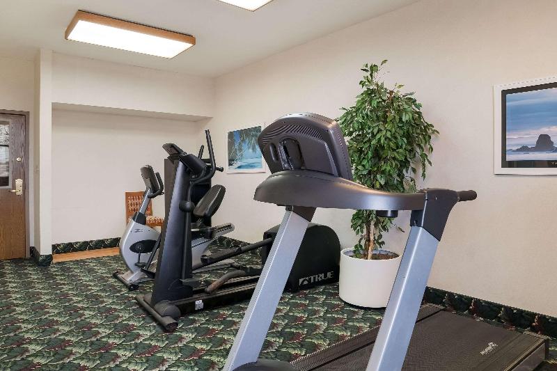 Quality Inn & Suites - photo 50