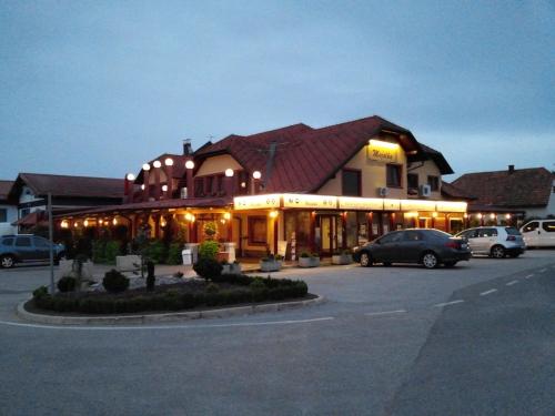 Motel Majolka — hotel in Ptuj