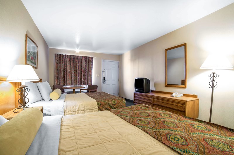 Rodeway Inn Red Hills - photo 21