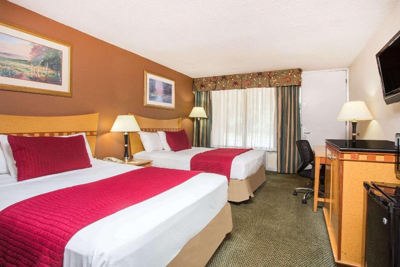 Ramada by Wyndham & Suites Warner Robins - photo 16