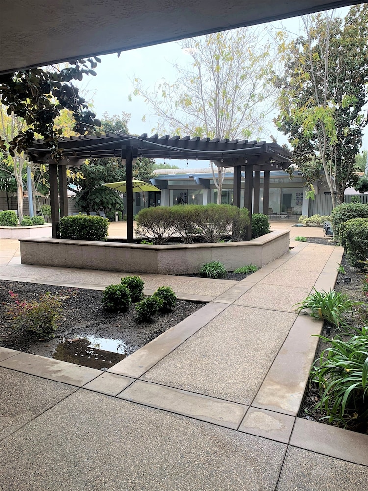 Holiday Inn Dublin Pleasanton by IHG - photo 43