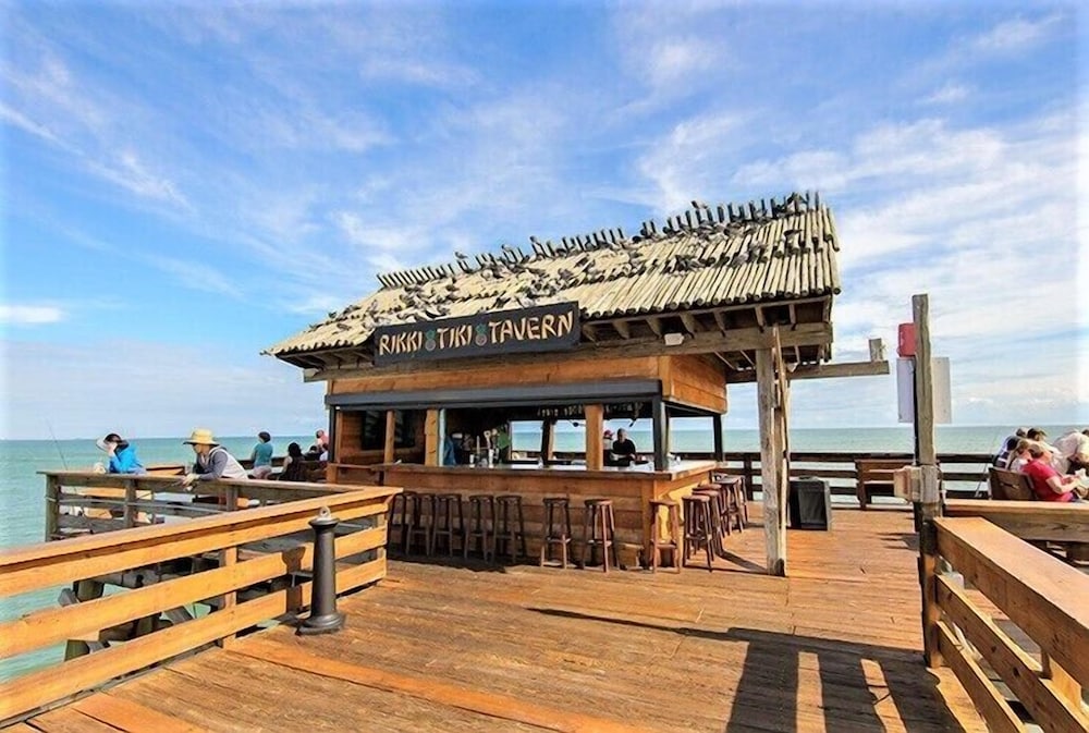 Cocoa Beach Towers by Happy Palm Stays - photo 72