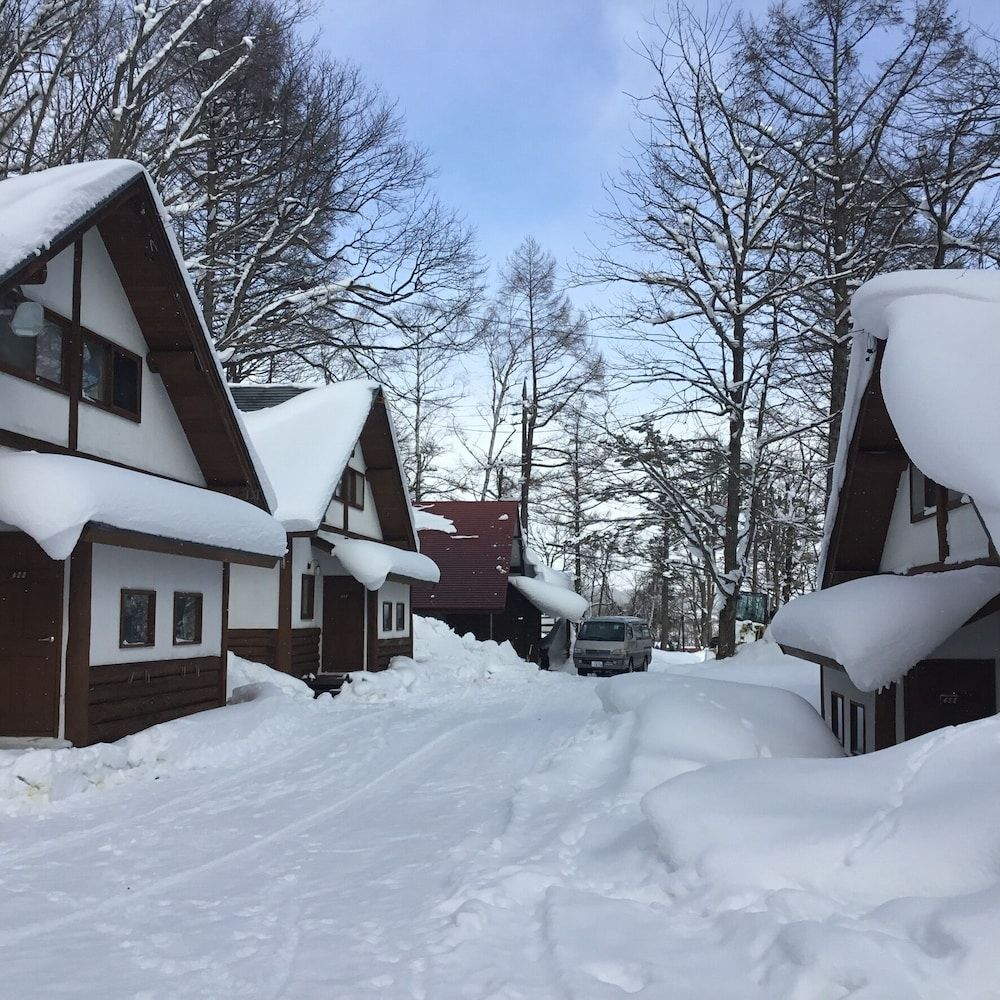 Hotel Bell Court Hakuba - carbon neutral hotel in Hakuba