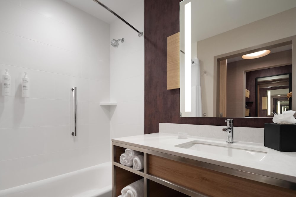 Hilton Garden Inn Greenville University Area - photo 25