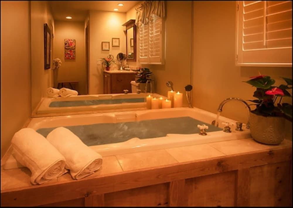 Carmel Country Inn - photo 22