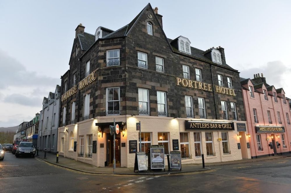 The Portree Hotel in Portree, United Kingdom