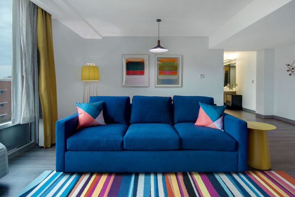 Aloft Oklahoma City Downtown Bricktown - photo 18