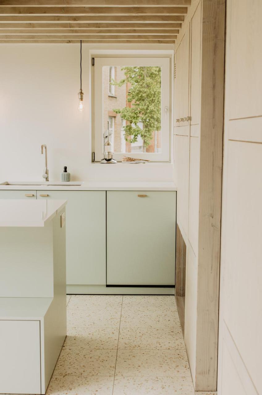 Huisje Nummer Tien — hotel in Sint-Laureins