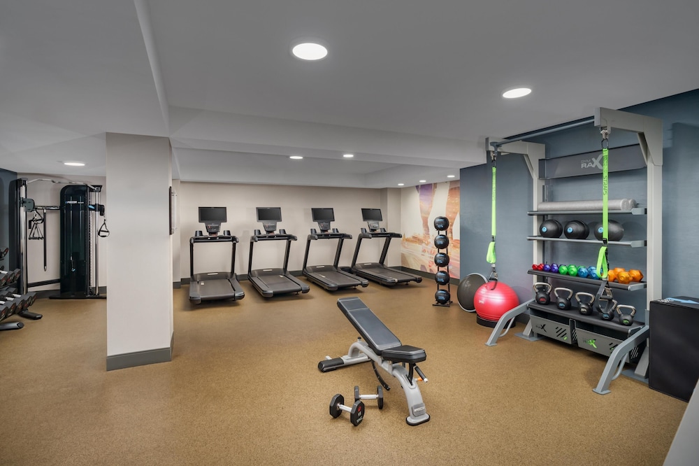 DoubleTree by Hilton Orlando Airport - photo 33