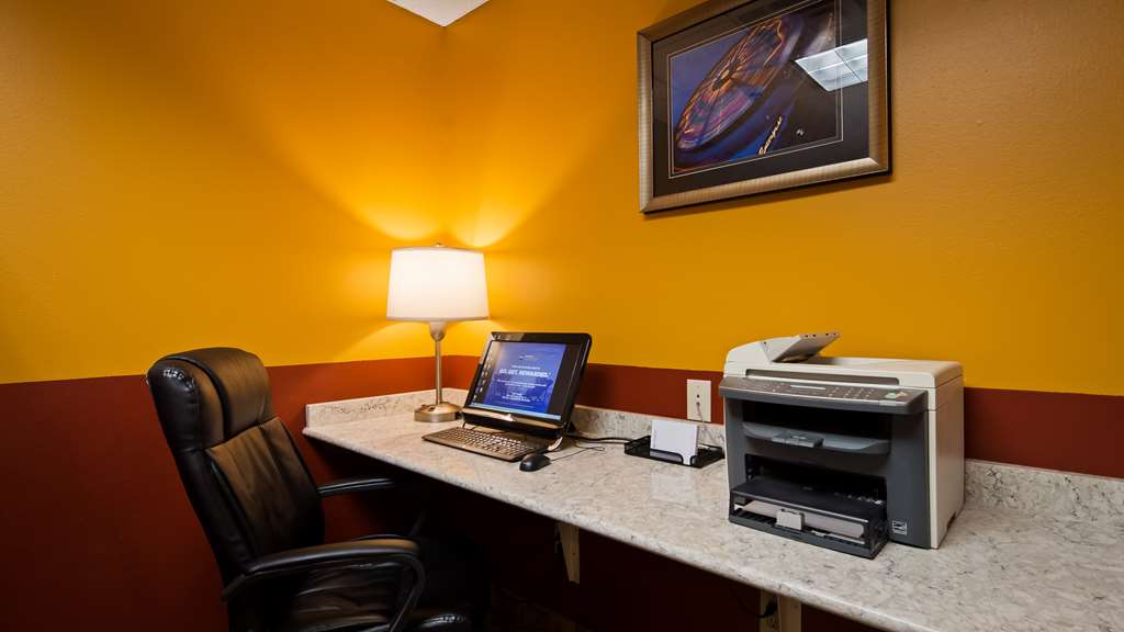 Best Western The Inn At The Fairgrounds - photo 7