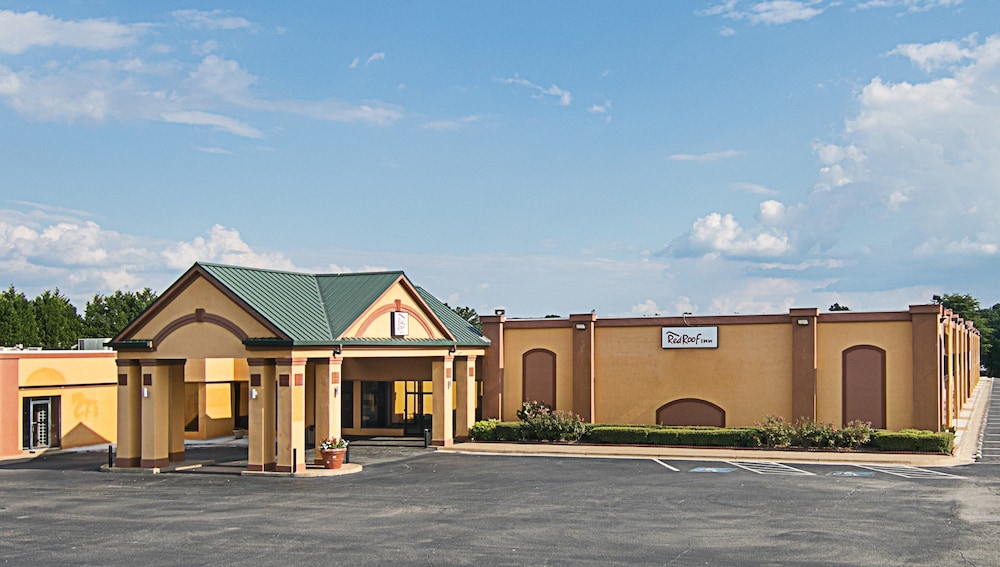 Red Roof Inn Forsyth - photo 23
